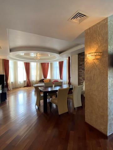 Хорива вул., 39-41