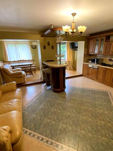 Продається котедж, р-н Бам