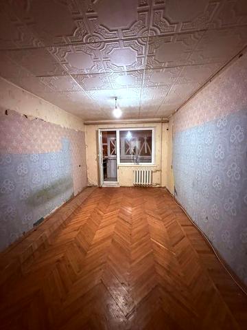 Сдам 2 к квартиру возле метро Героев труда