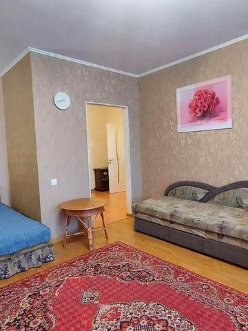 Оренда 1-кімнатної квартири в центрі міста. Світло не вимк!