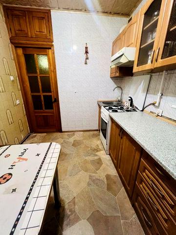 Сдам 1 ком.квартиру возле метро Студенческая