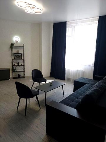 Кухня-студія та спальня на низькому поверсі в ЖК Аквамарин, пляж 2 хвилини