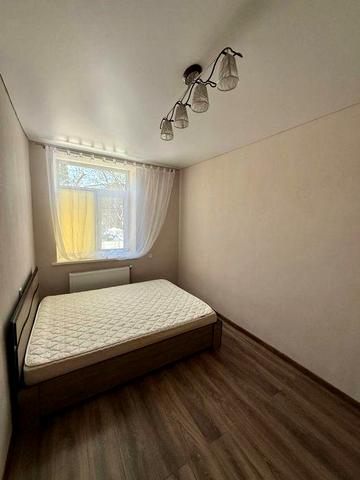 Опенда 2 кімнатноі. Можна з домашнім улюбленцем.