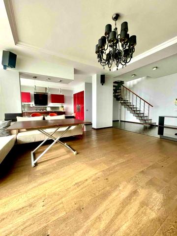 Сергія Подолинського вул. (Благоєва), 7