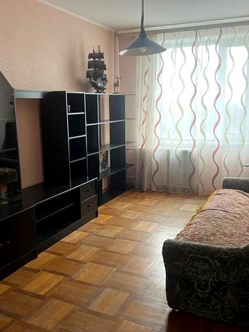 Академіка Шалімова вул. (Героїв Севастополя), 33