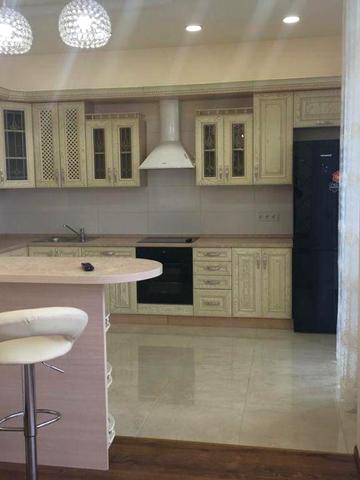 Сдам квартиру от хозяина  французский бульвар стикон