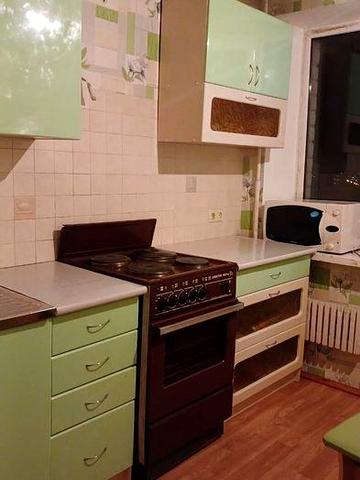 Продам 1-кімнатну квартиру на вул.Морозова,34