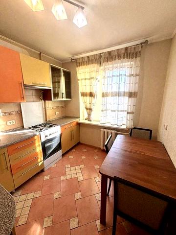 2 комнатная квартира на улице Ильфа и Петрова, Таирова.