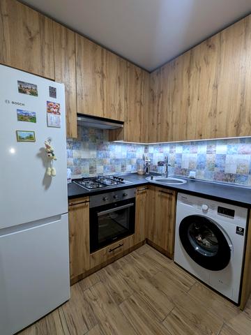 Петра Калнишевського просп. (Косіора), 53