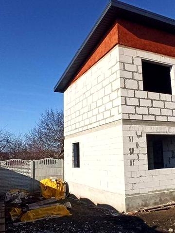 Будинок на Мирному пров Синявського