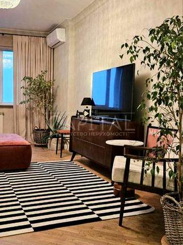 Аренда 2комн. квартиры (78м2)ул. Ореста Васкула 19/Святошинский р-он