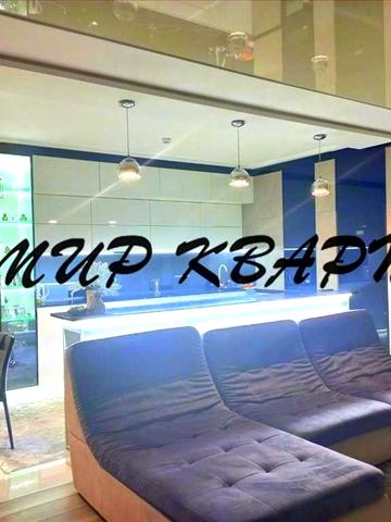 Івана Банка вул., 2