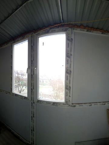 Продаю двокімнатну квартиру мікрорайон Варварівка провулок Григурка