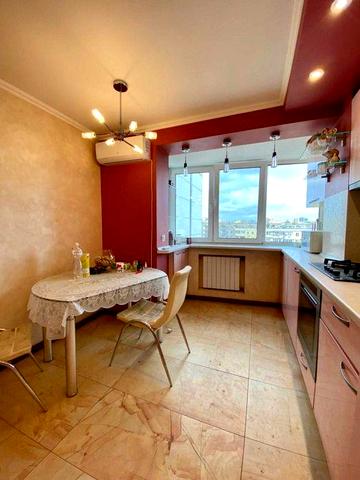 Роздільна 3к, з газом, м Чернігівська 5хв, Малишка 35