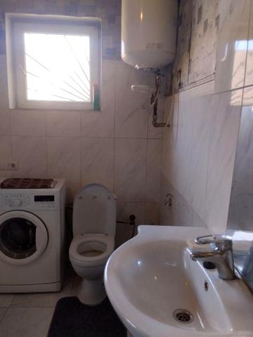 Продам пол дома, с двориком ,Боярка