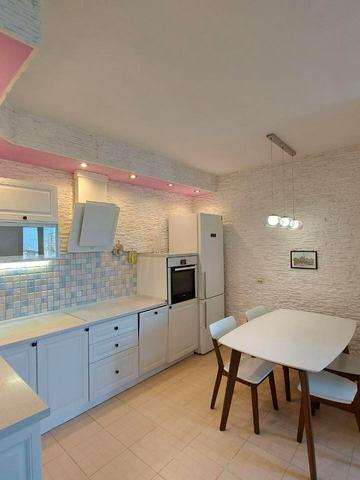 Вишгородська вул., 45/4