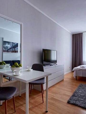 Квартира для двоих гостей в новом апарт-отеле возле площади Свободы