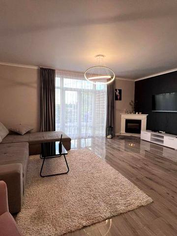 Здам СУЧАСНИЙ ТАУНХАУС, СТОРОЖИНЕЦЬКА (Мальованка), ДВІР, 2 паркомісця