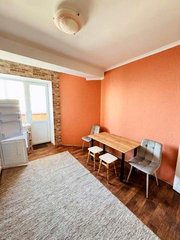 Здам 2 к квартиру в Бучі, Б. Хмельницького.