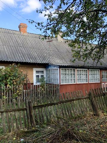 Продам /Обміняю на Автомобіль ,будинок біля озера, в селі Хотешів