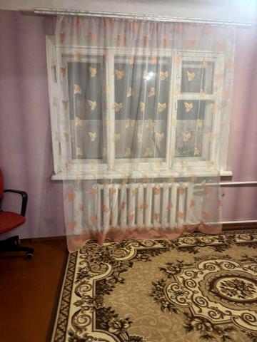 Сдается 2- х комнатная квартира в центре города.