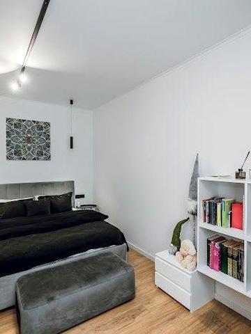 Без% АВТОНОМНА 3-кімн. квартира Просп Гузара (Комарова) 46-В