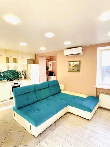 Високовольтна вул., 14-М