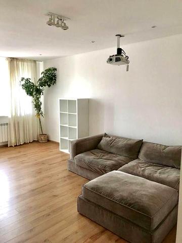 Здається 2к квартира по вул.Мокра 3