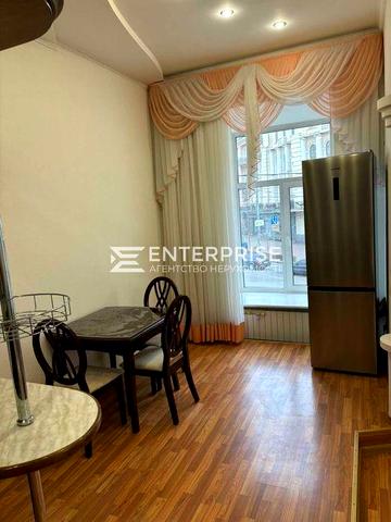 Довгострокова оренда 3х кімнатної квартири Печерськ