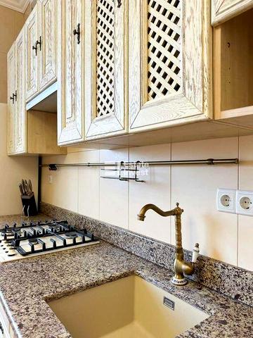 Сдам 3 комн. квартиру, Центр, ул. Чернышевская, 15