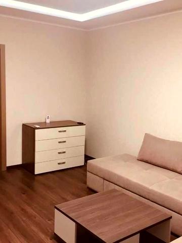 Оренда однокімнатної квартири , ул.Иорданская 1