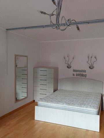 1-к. квартира з ремонтом, лоджією в р-ні Дружба за вул. Львівська