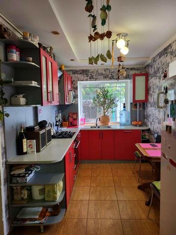 Продажа двухэтажного дома  г Никополь ул Игоря Сикорского 8