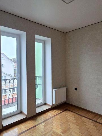 Продам однокімнатну квартиру на Старому Місті