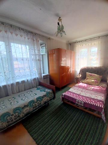 Небесної Сотні вул. (Московська), 7