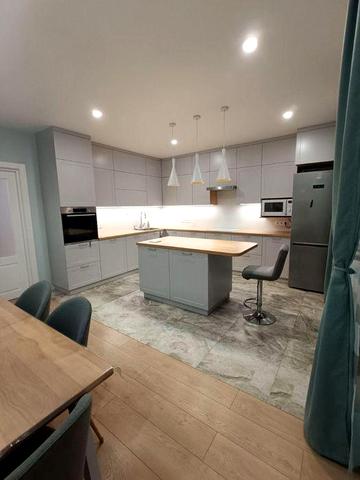 Оренда 3-К  ГЕНЕРАТОР  ЖК Герцен  Парк вул.Герцена 35 метро Дорогожичі