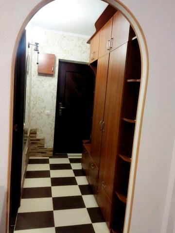 Здається в оренду 2-км квартира і кухня студія по вул. Любомира Гузара