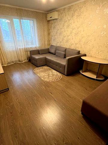 Затишна 2-к квартира 55 м² вул. Олександра Кошиця 10/21