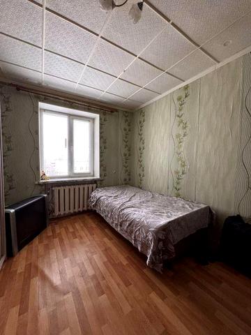 Продаж одкімнатної квартири по вул. Вернигора, жилий стан, меблі