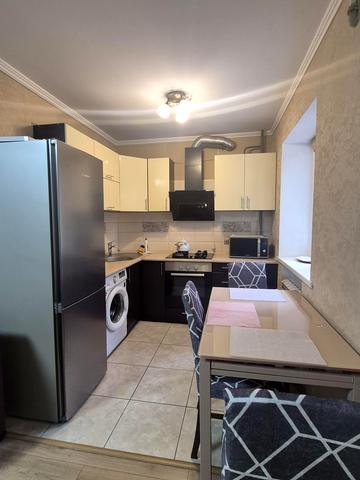 Шевченка просп., 23