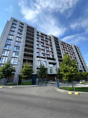 Кучеревського бульв., 1