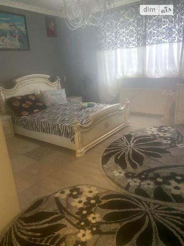 Довгострокова оренда 1к Дім Ужанська вулиця