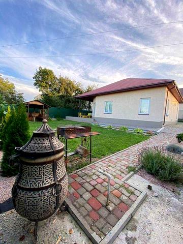 Довгострокова оренда будинку Полтава, Яківці