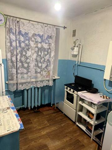 Продається 1 кімнатна квартира на Короленко.