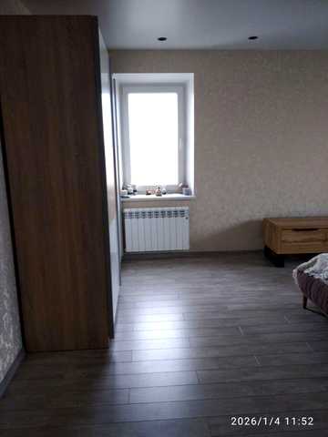 Продам 4х комнатную квартиру(сотовый проект)