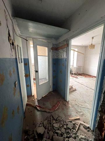 Квартира під ремонт 1к, с.Лебедин, Шпола