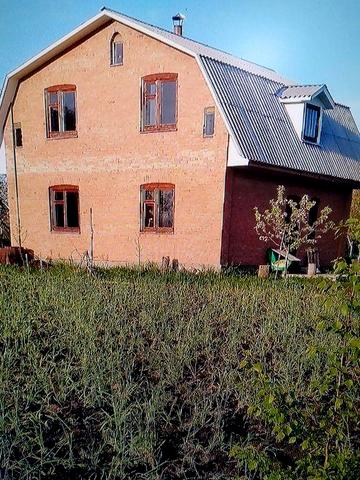 2- х этажный дом с печью в живописном месте (  Десна, Остерка).Участок