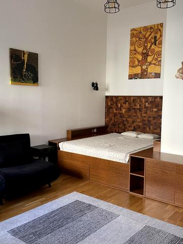 Саксаганського вул., 41