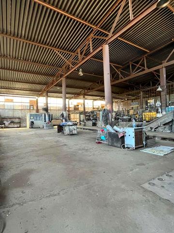 Конституційна вул., 15