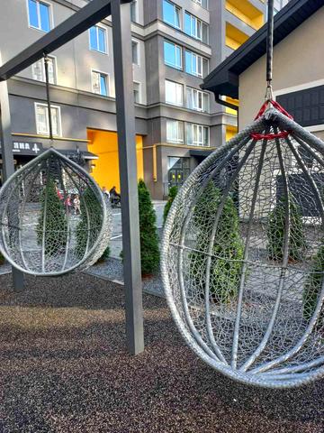 Івана Кожедуба вул., 8